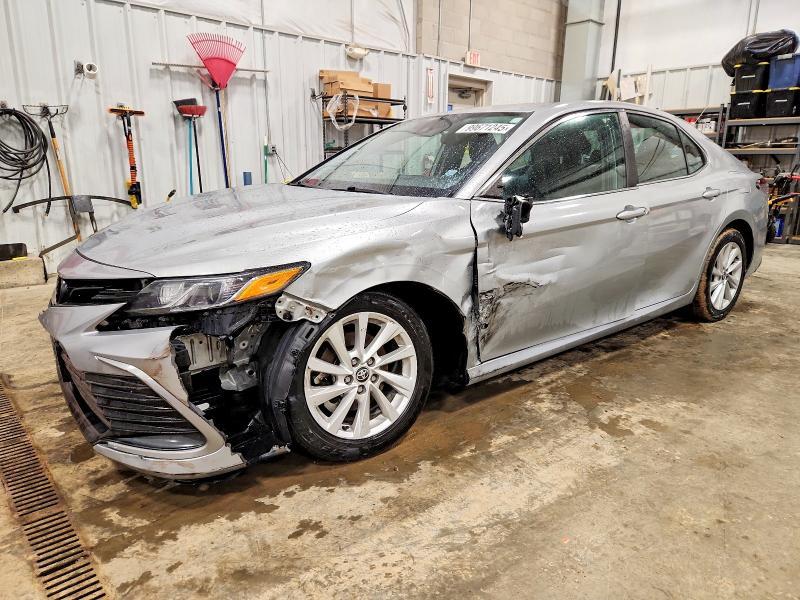 2021 Toyota Camry le