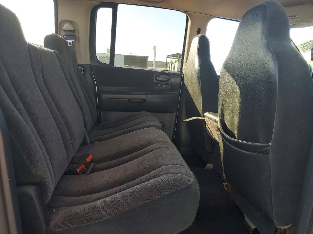 2001 Dodge Dakota Quattro