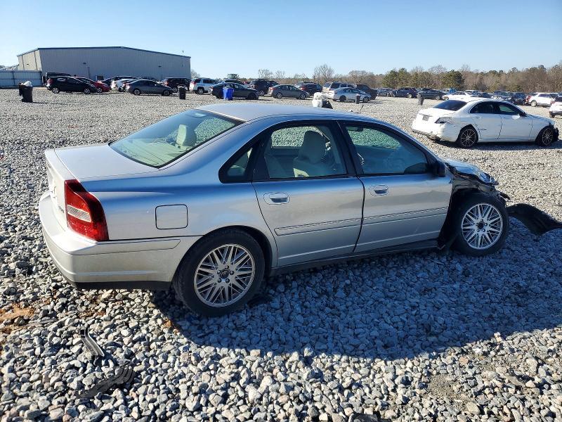 2003 Volvo S80