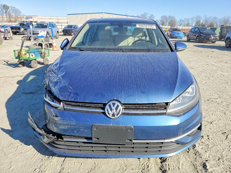 2018 Volkswagen Golf s