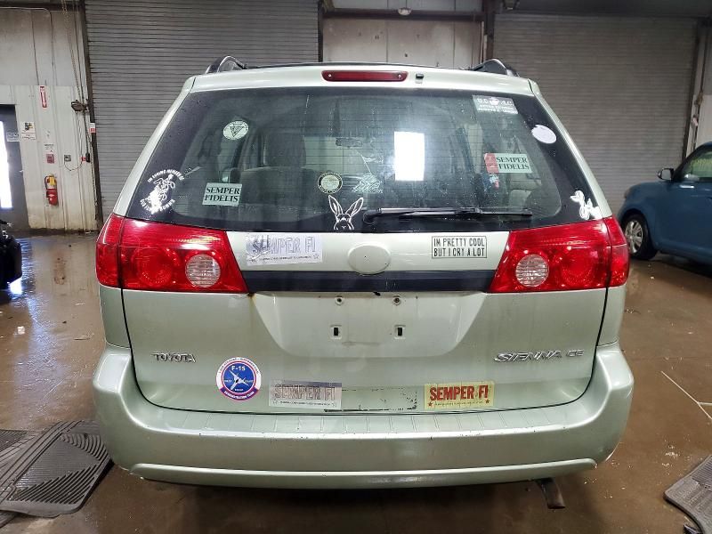 2007 Toyota Sienna ce