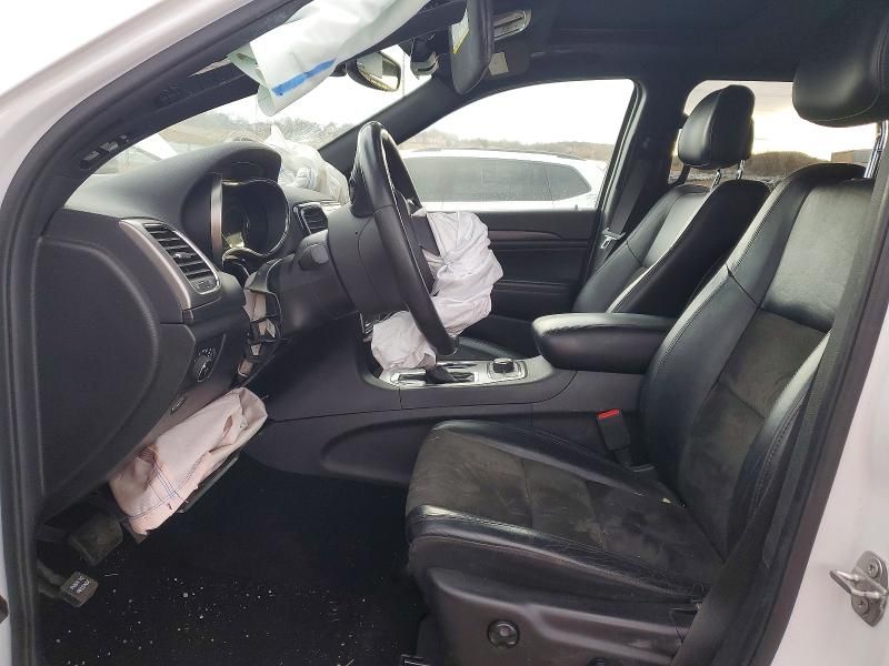 2020 Jeep Grand Cherokee Laredo