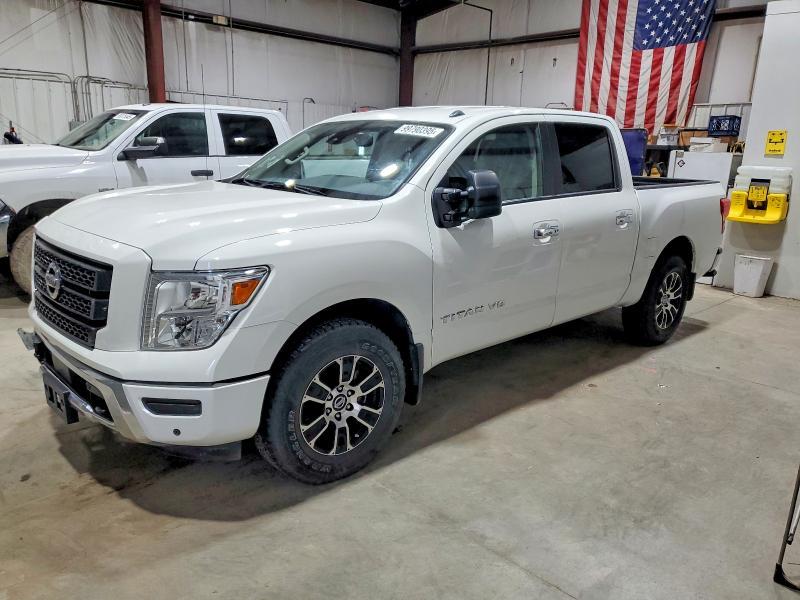 2020 Nissan Titan SV