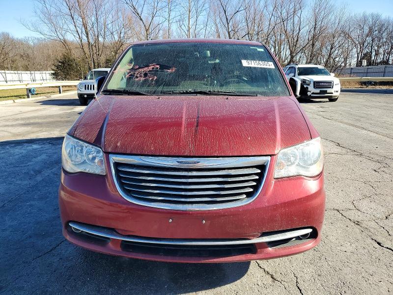 2016 Chrysler Town & Country Touring l