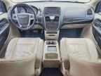 2012 Chrysler Town & Country Touring l