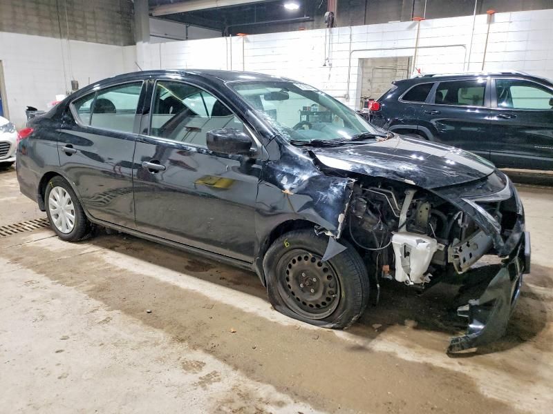 2016 Nissan Versa s