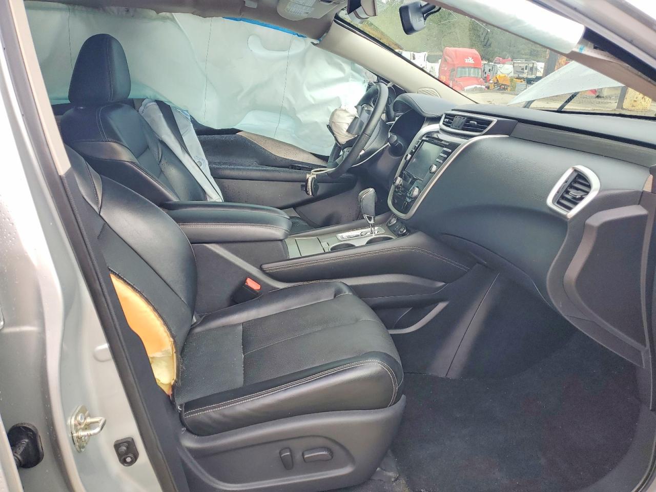 2017 Nissan Murano s