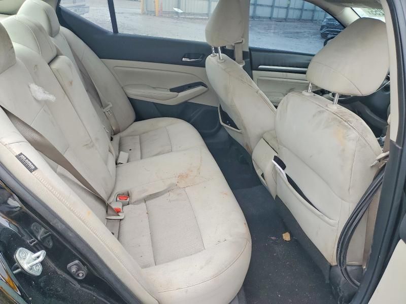 2021 Nissan Altima sv