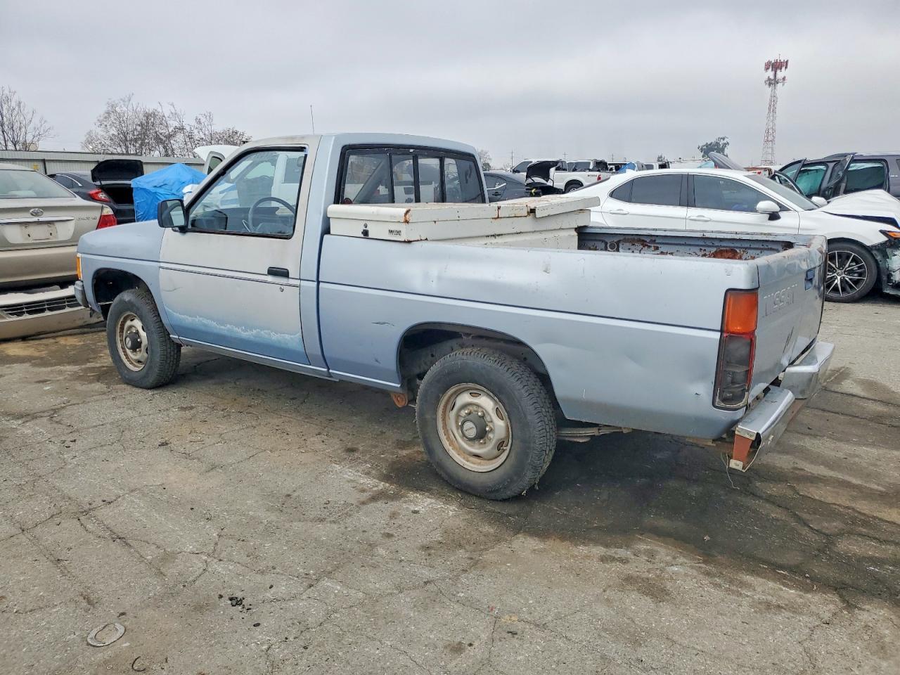 1986 Nissan D21 Short BED