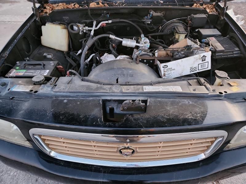 1999 Cadillac Escalade