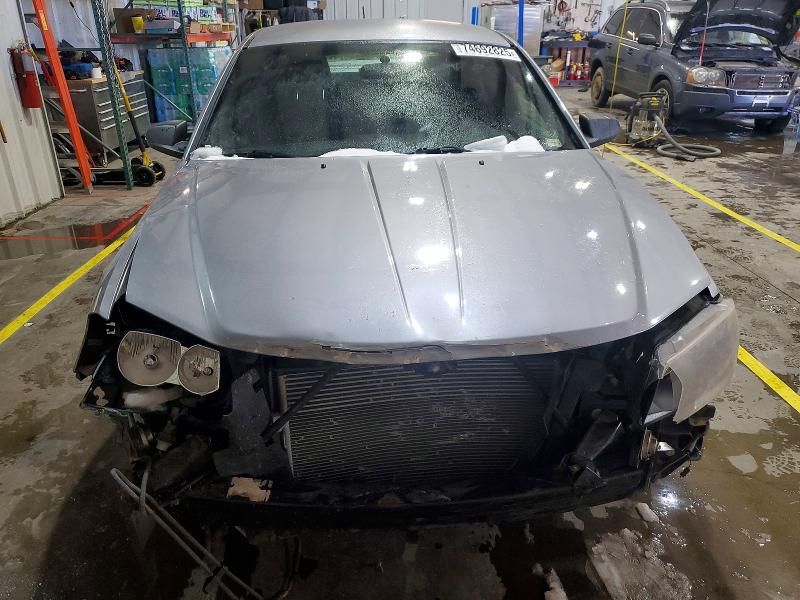 2014 Dodge Avenger se