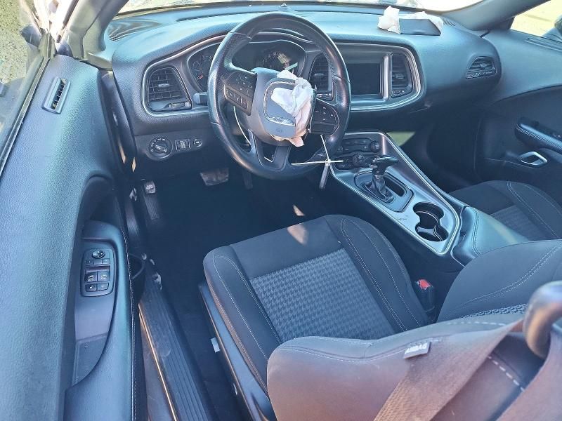 2020 Dodge Challenger sxt