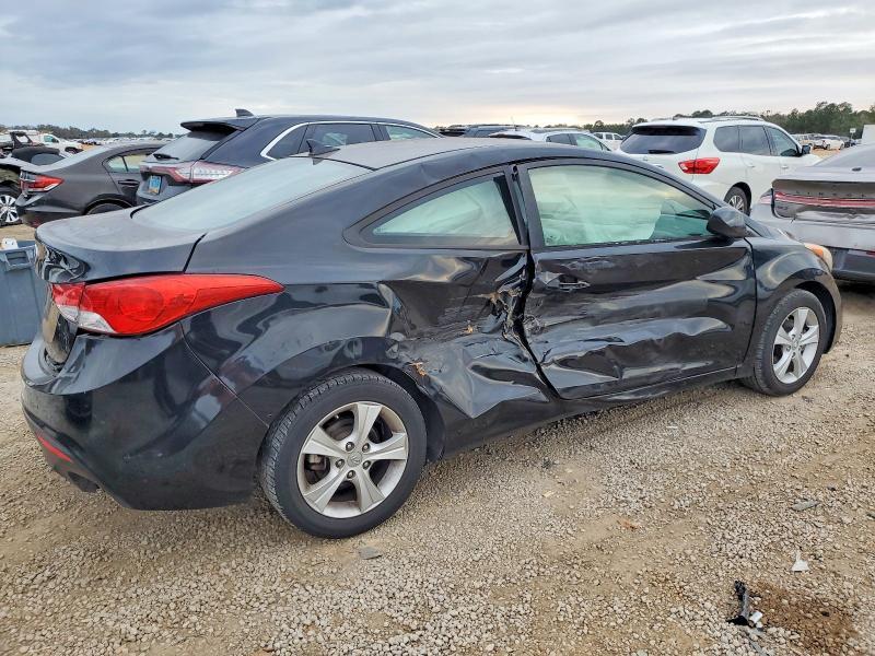 2013 Hyundai Elantra Coupe gs