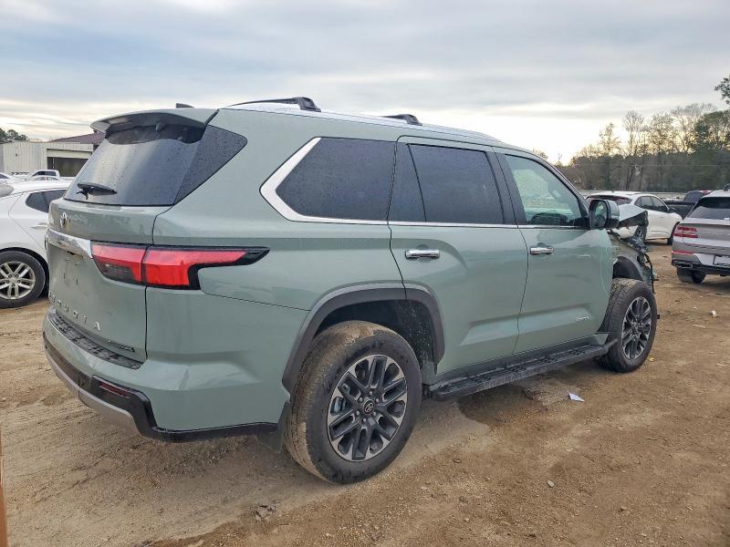 2025 Toyota Sequoia SR5