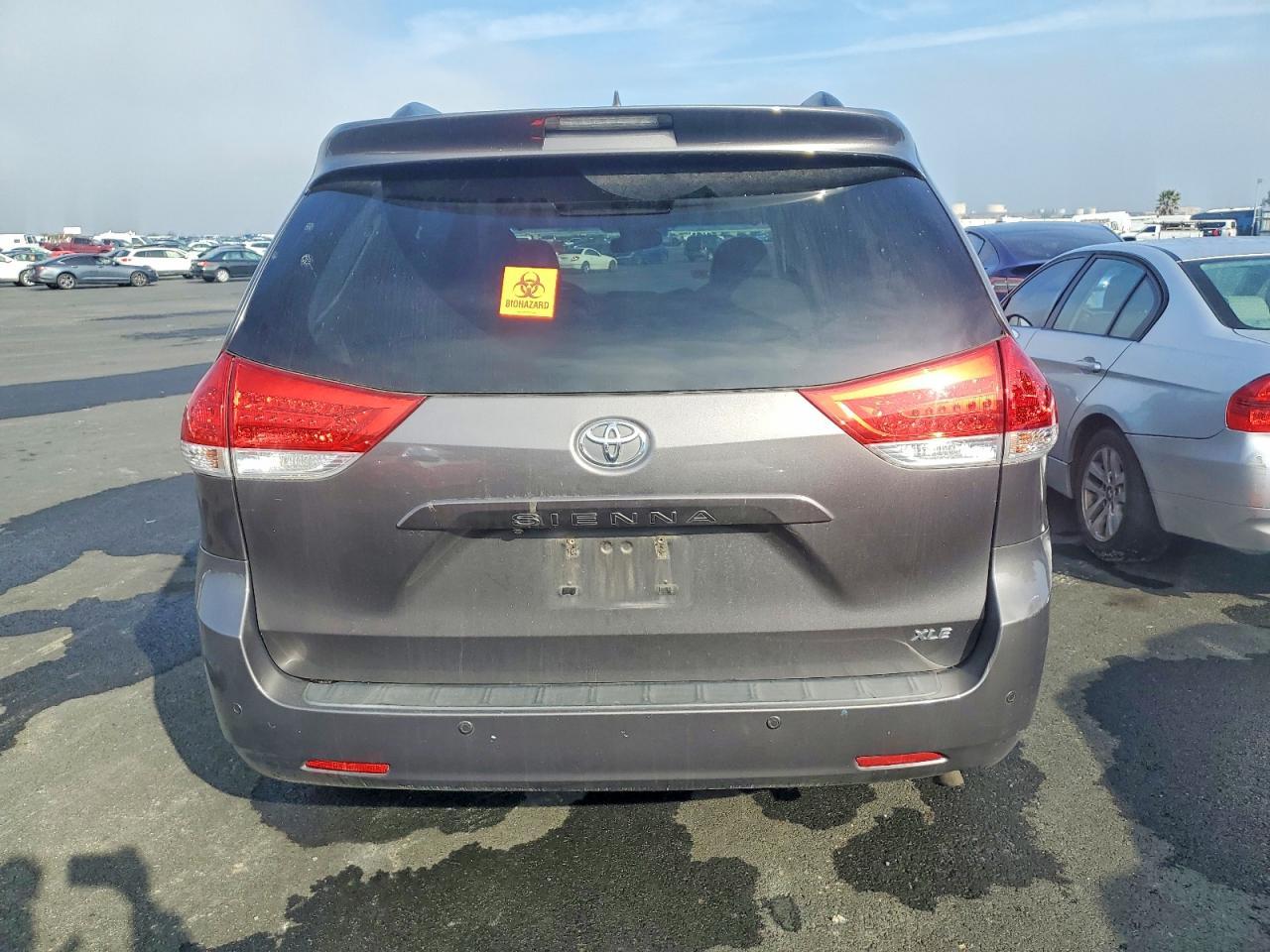 2011 Toyota Sienna