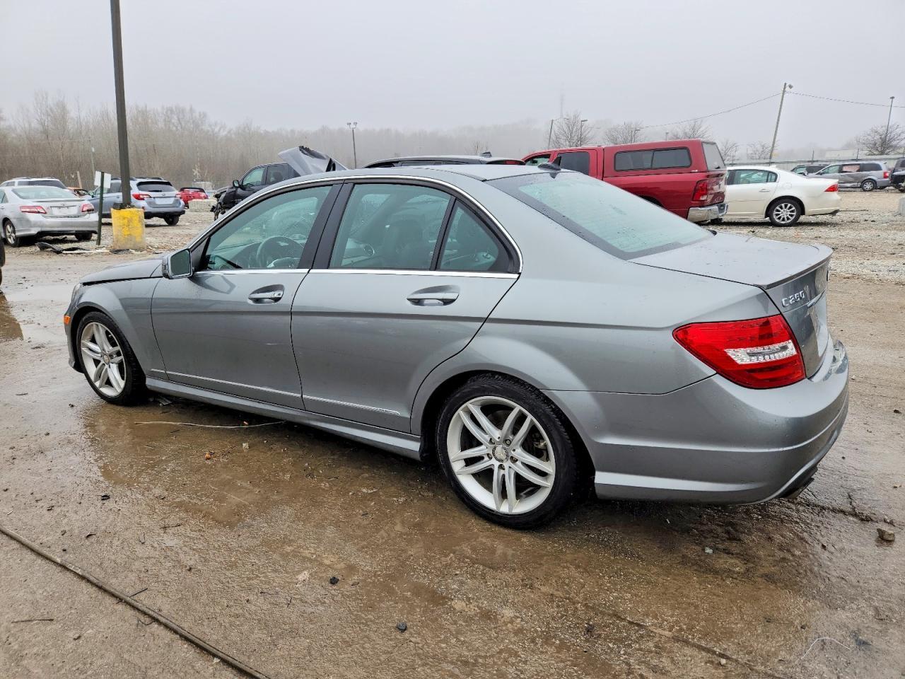 2013 Mercedes-Benz C 250