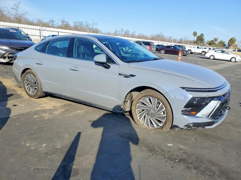 2025 Hyundai Sonata Hybrid Limited