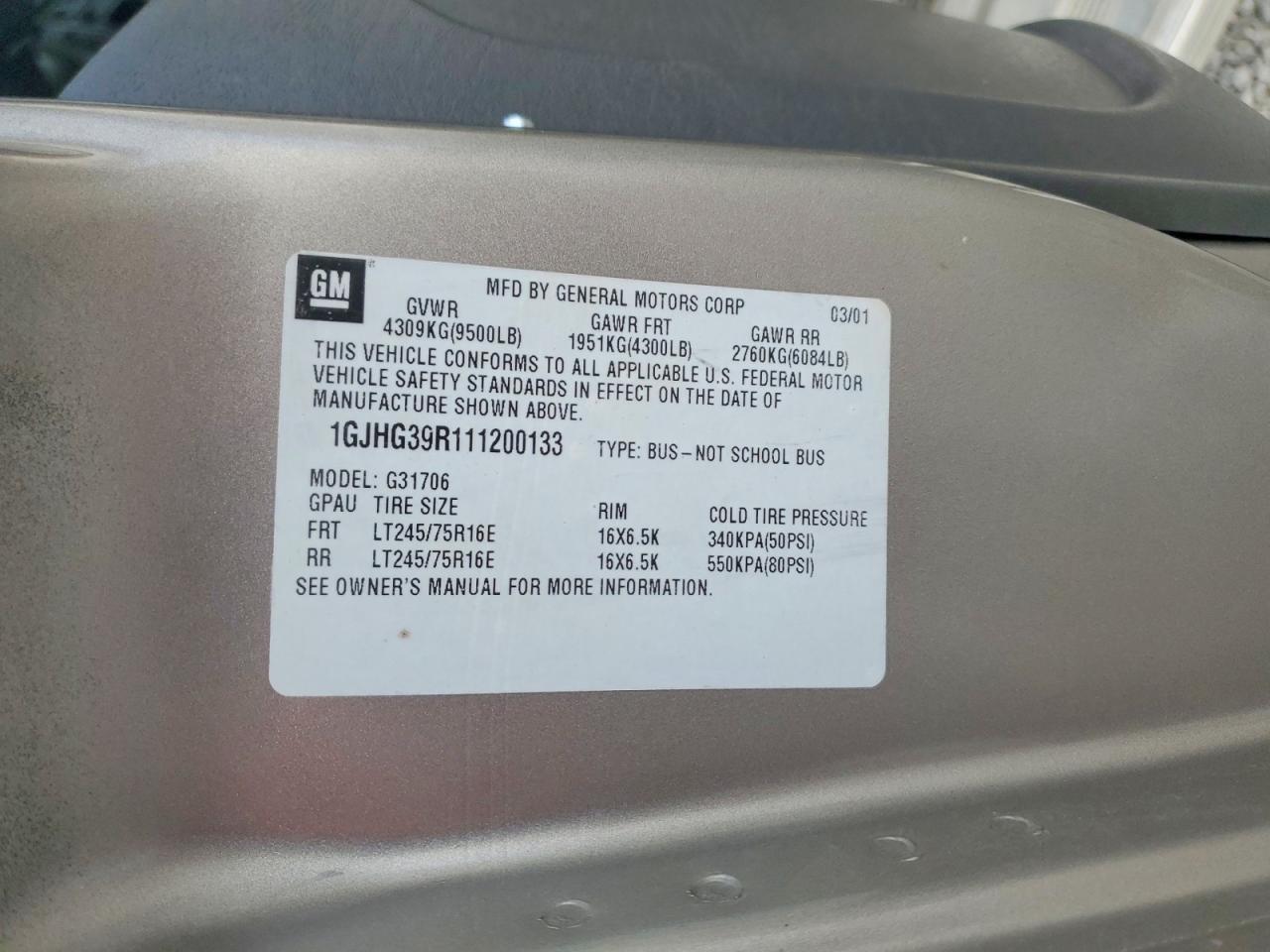 2001 GMC Savana G3500