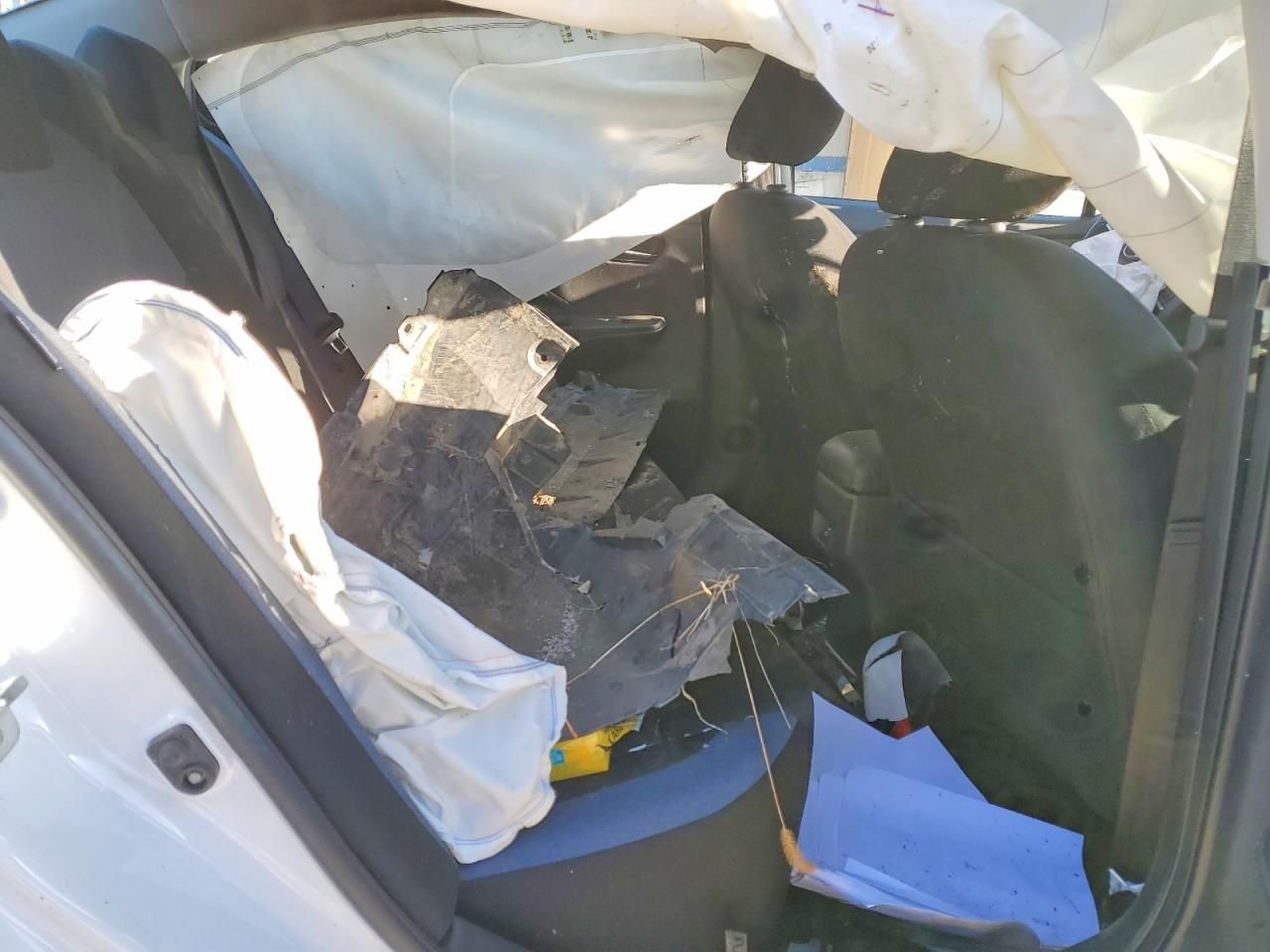 2023 Nissan Versa sv