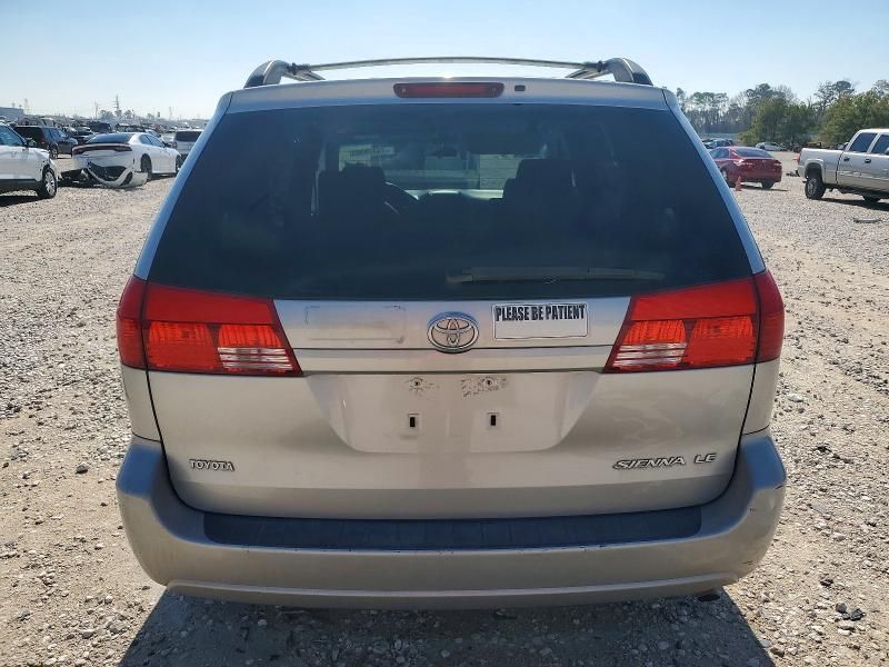2004 Toyota Sienna ce