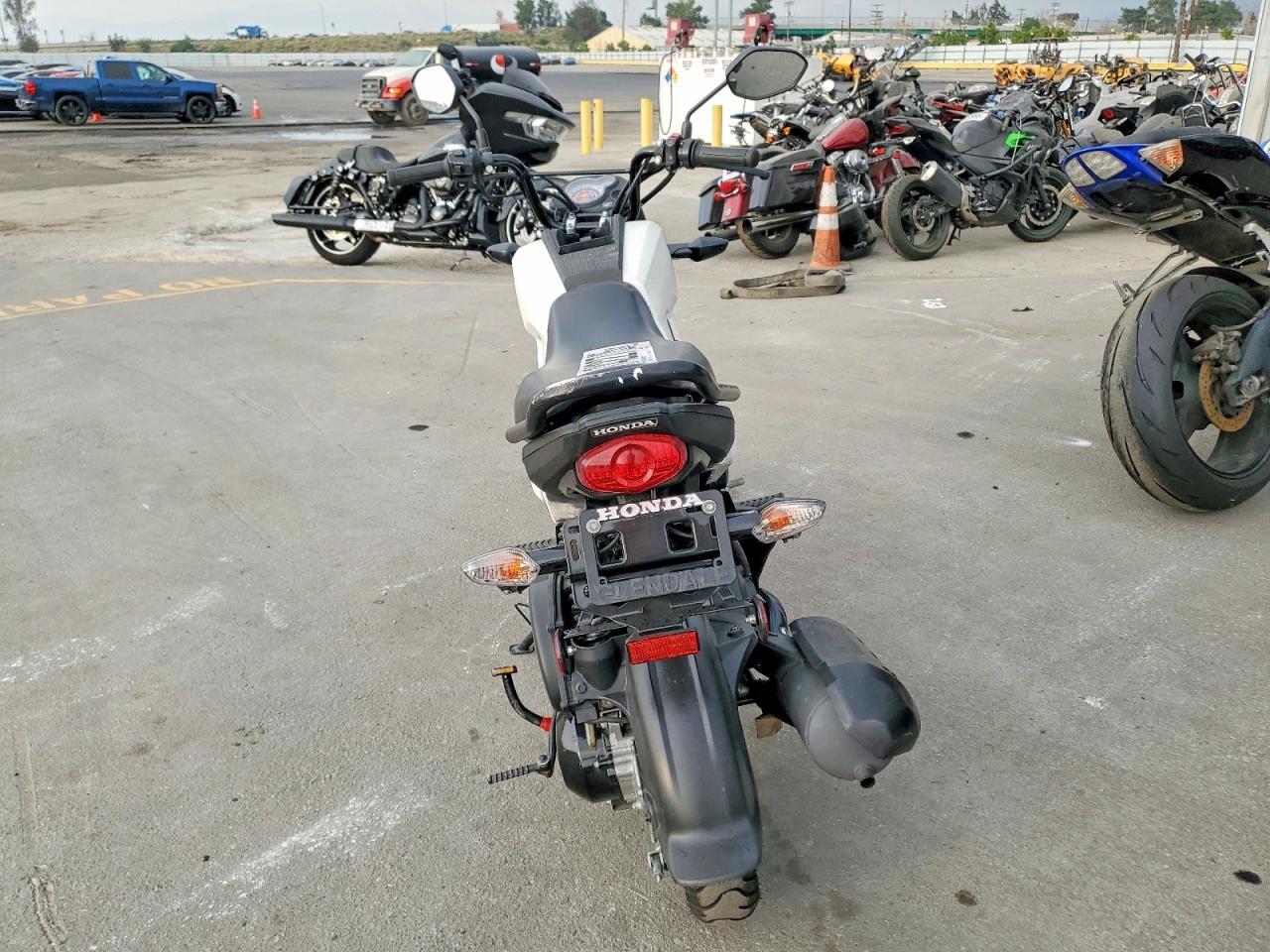 2025 Honda NVA110 B