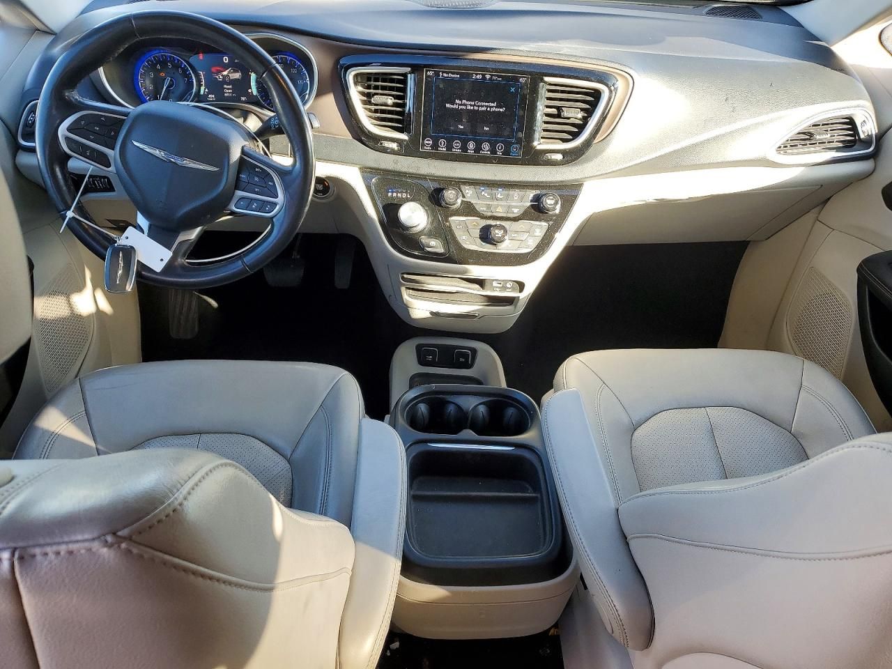 2018 Chrysler Pacifica Touring l