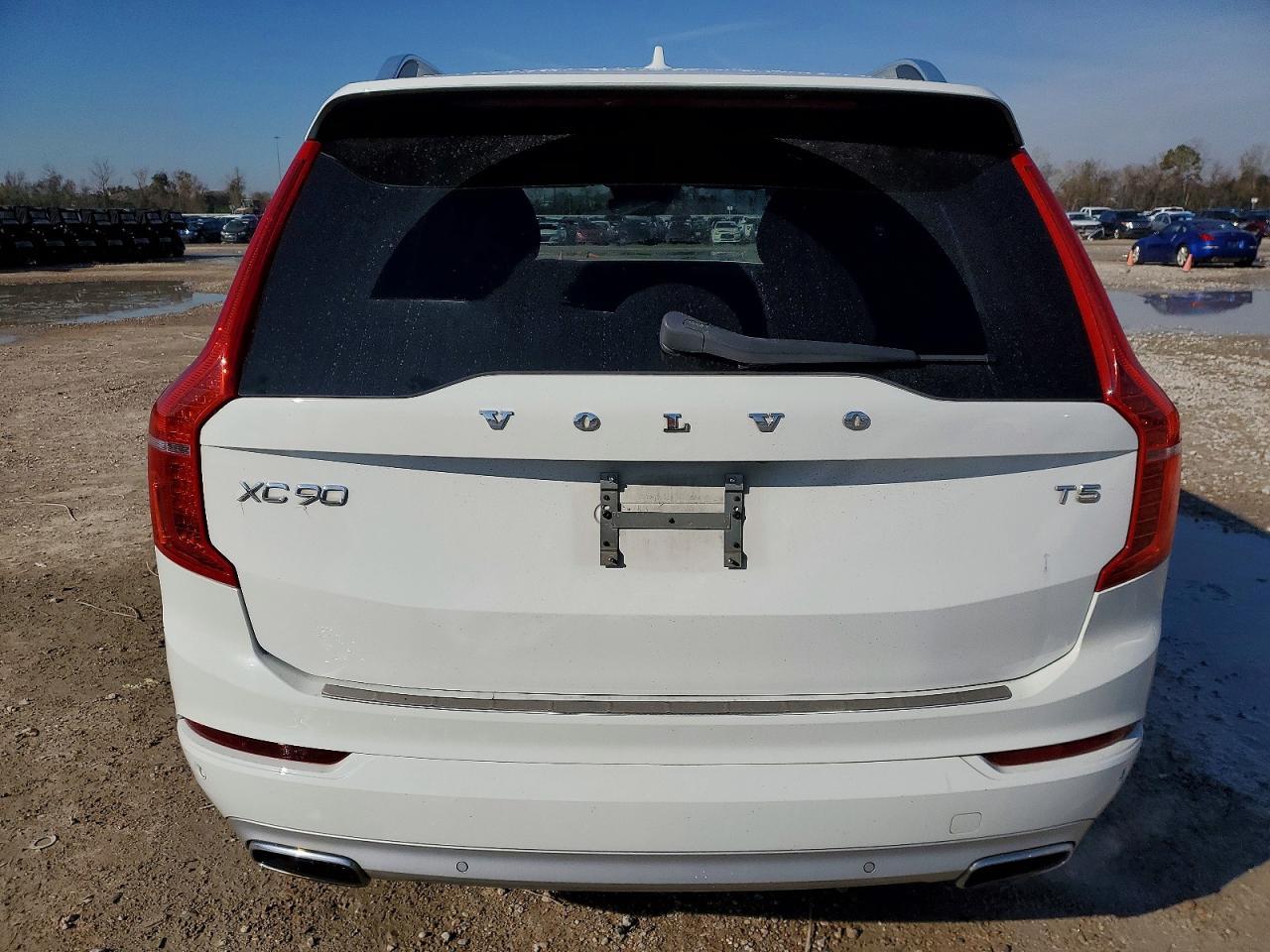 2017 Volvo Xc90 T5