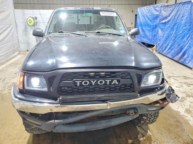 2002 Toyota Tacoma Xtracab
