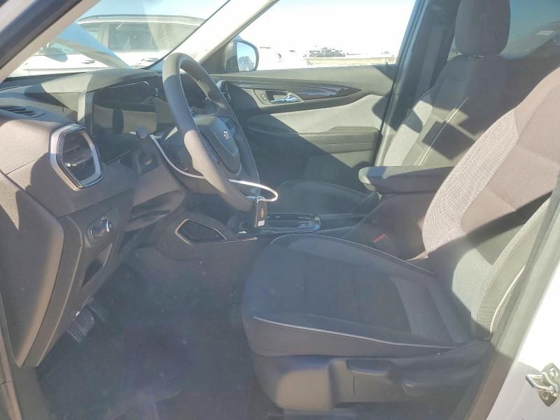 2025 Chevrolet Trailblazer ls