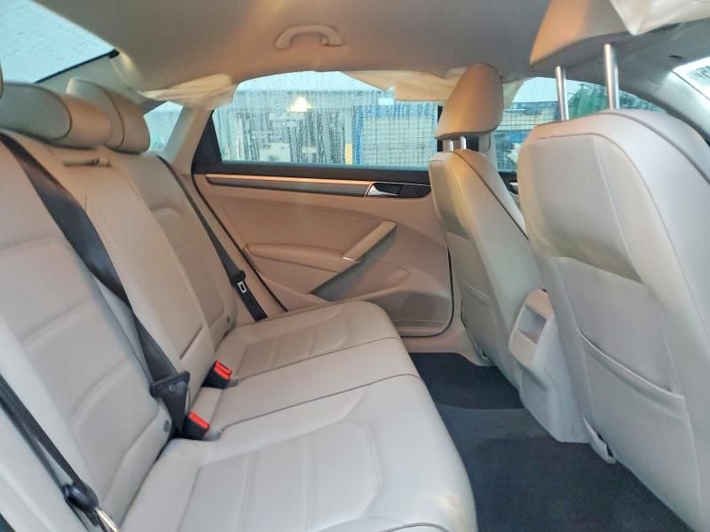 2018 Volkswagen Passat s