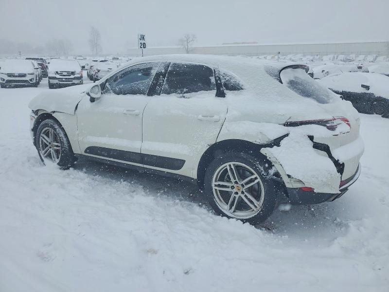 2016 Porsche Macan s