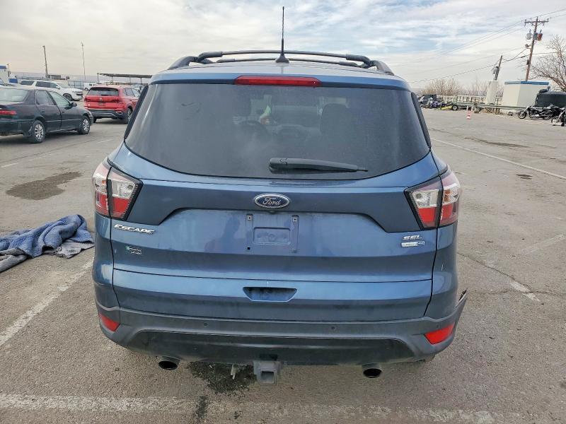 2018 Ford Escape sel