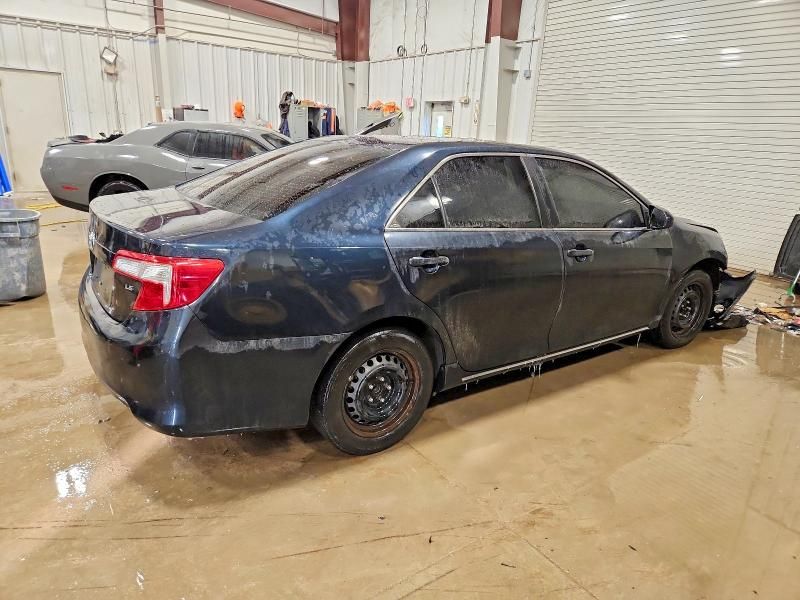 2013 Toyota Camry le