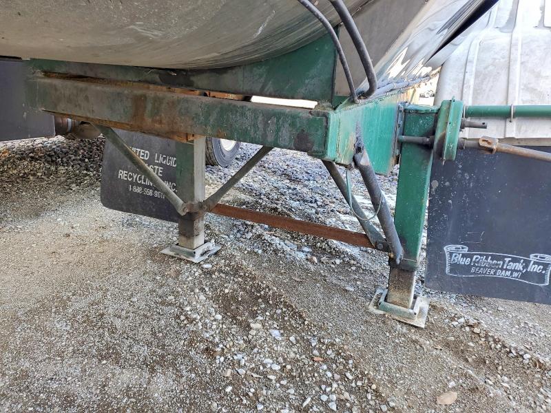 1993 Bar-Bel 103SM Tank Trailer