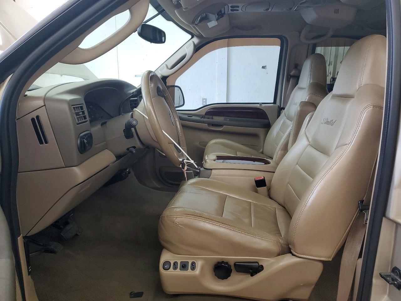 2004 Ford Excursion Limited