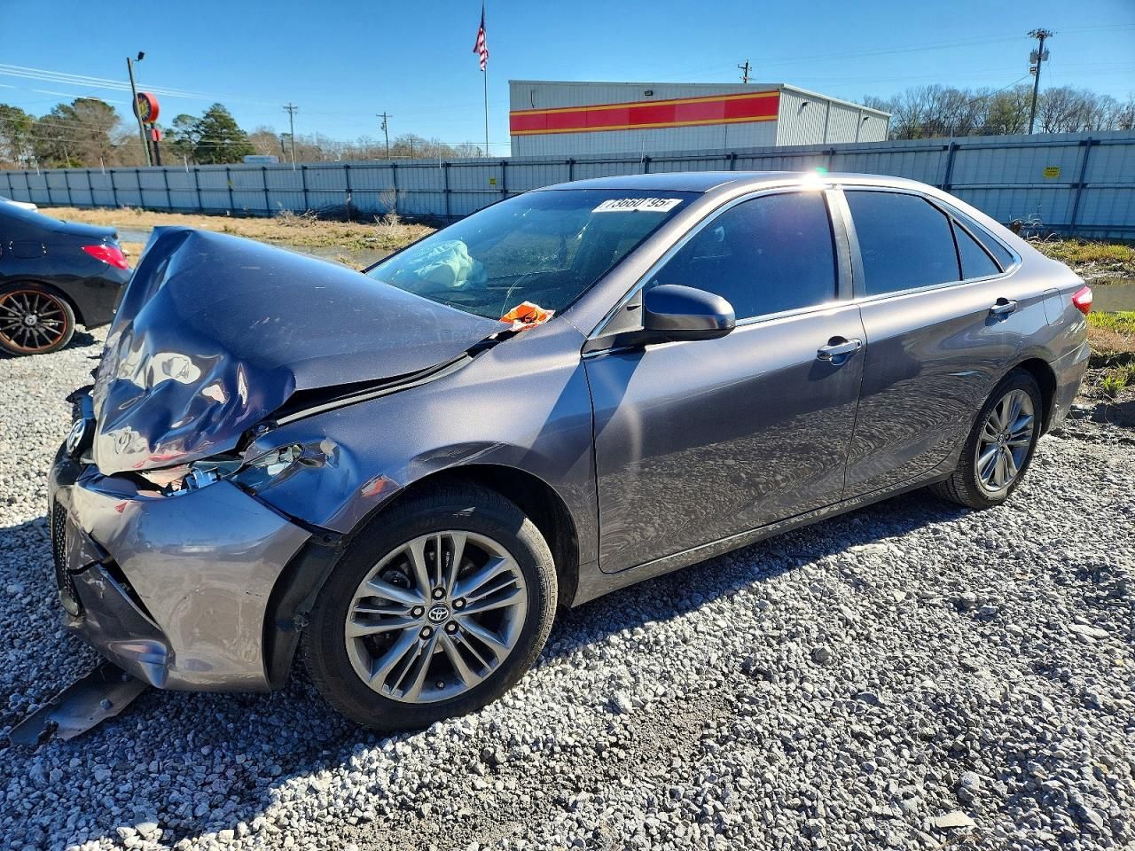 2017 Toyota Camry le