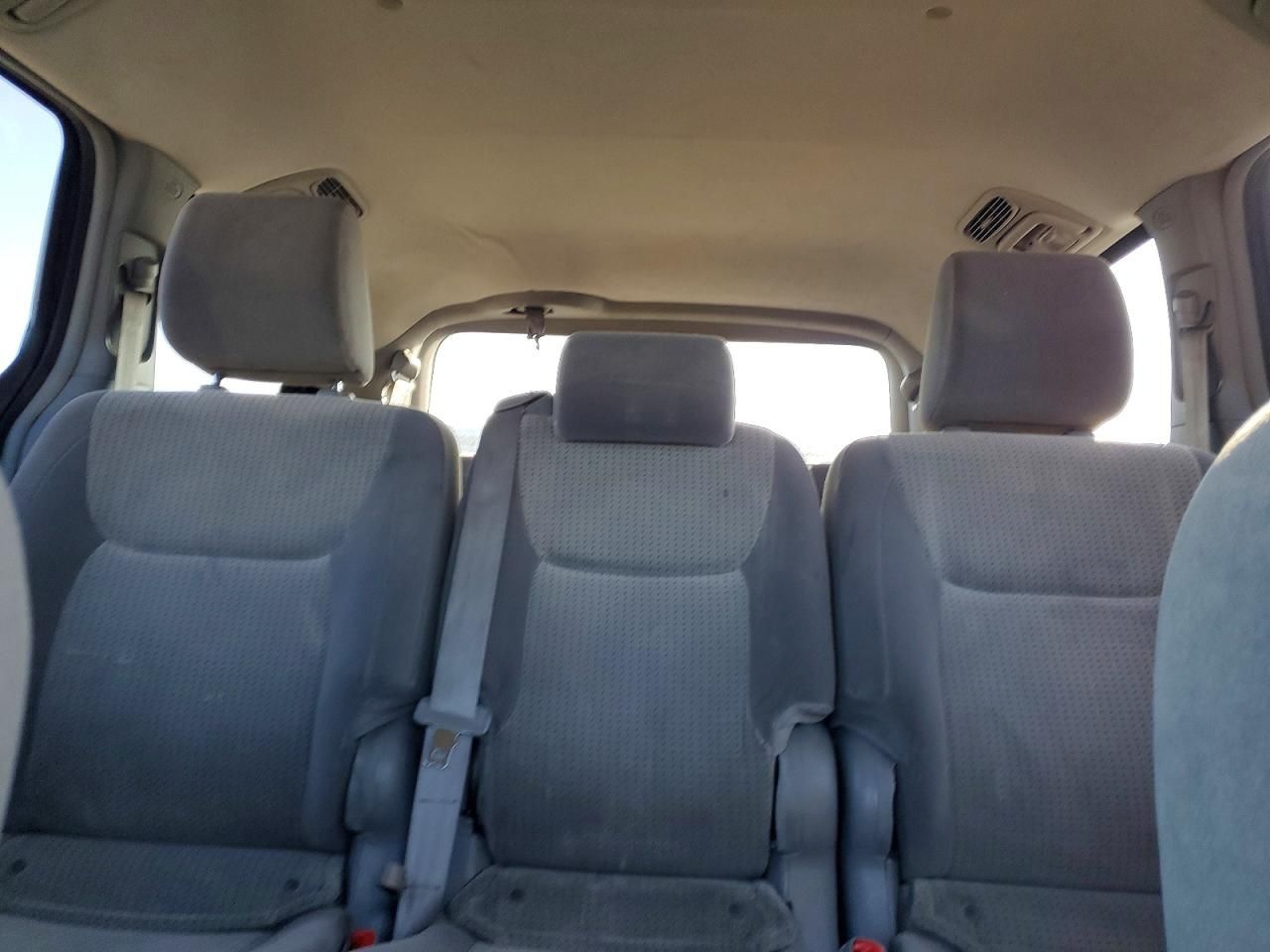 2009 Toyota Sienna ce