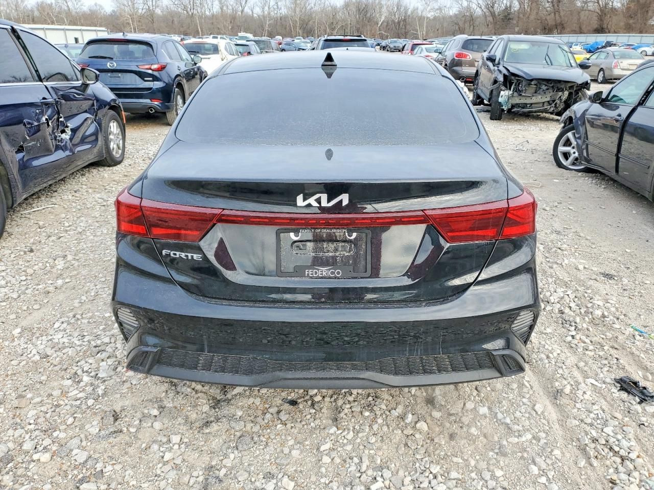 2023 KIA Forte lx