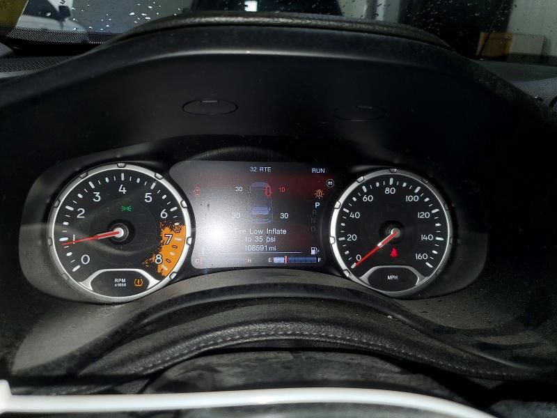 2016 Jeep Renegade Trailhawk