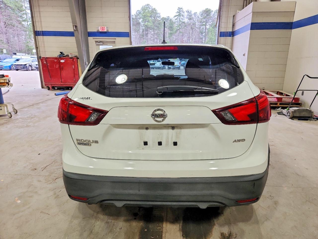 2018 Nissan Rogue Sport s