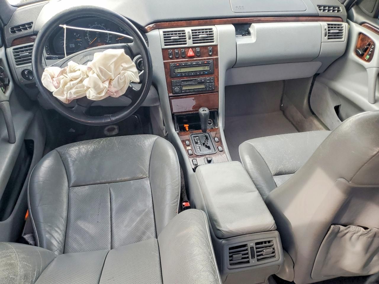 1997 Mercedes-Benz E 320