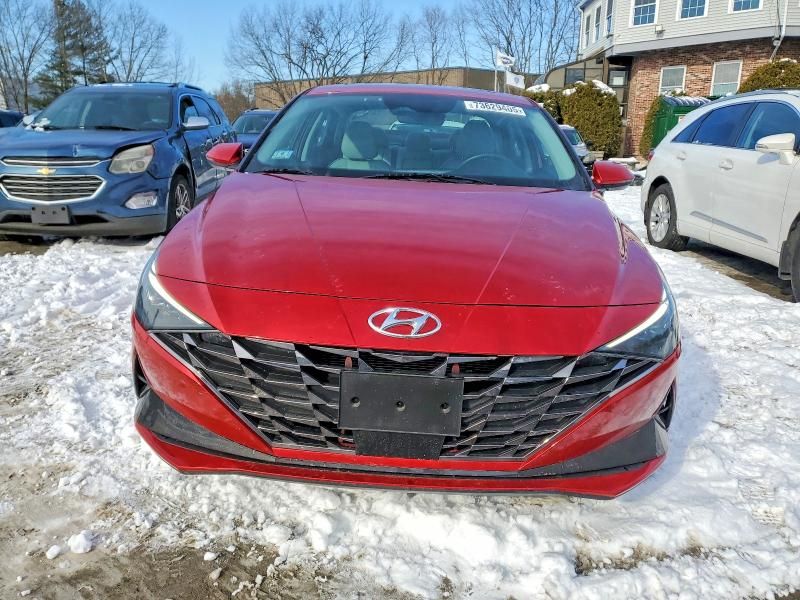 2022 Hyundai Elantra Limited