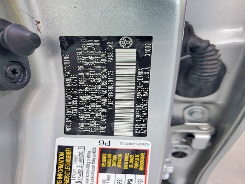2017 Toyota Camry le