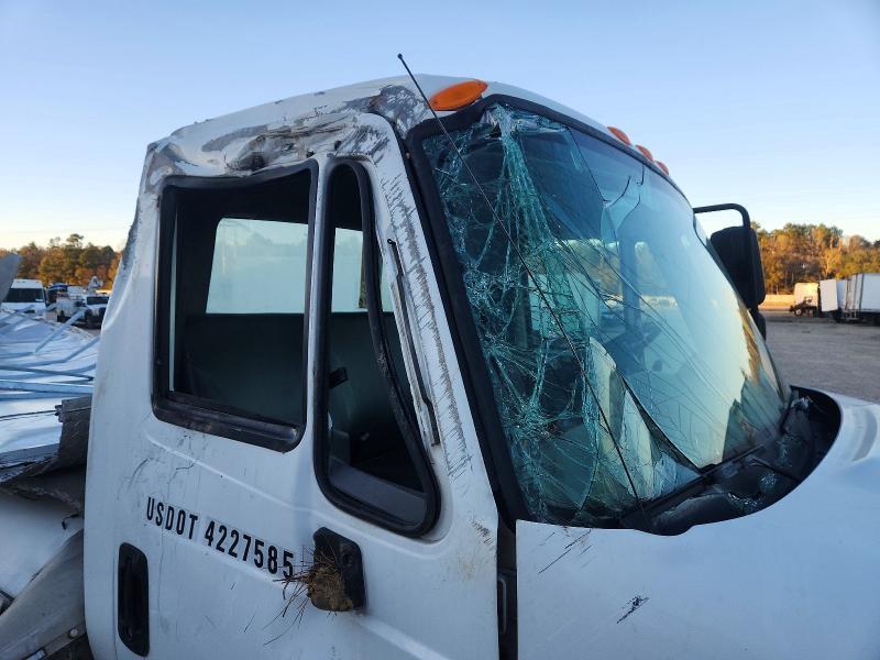 2019 International 4300 BOX Truck