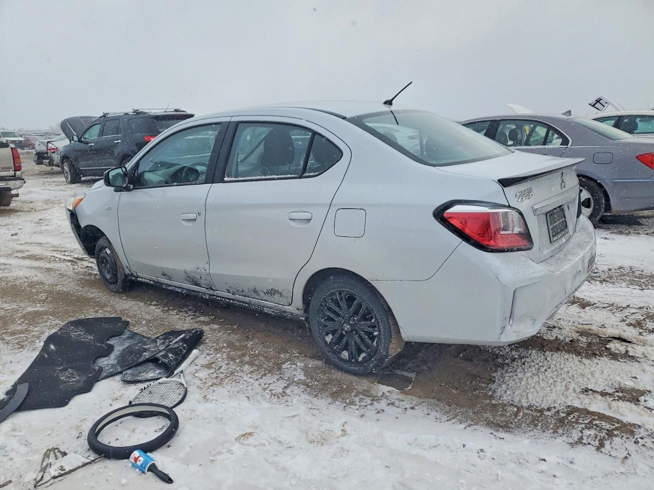 2022 Mitsubishi Mirage G4 es