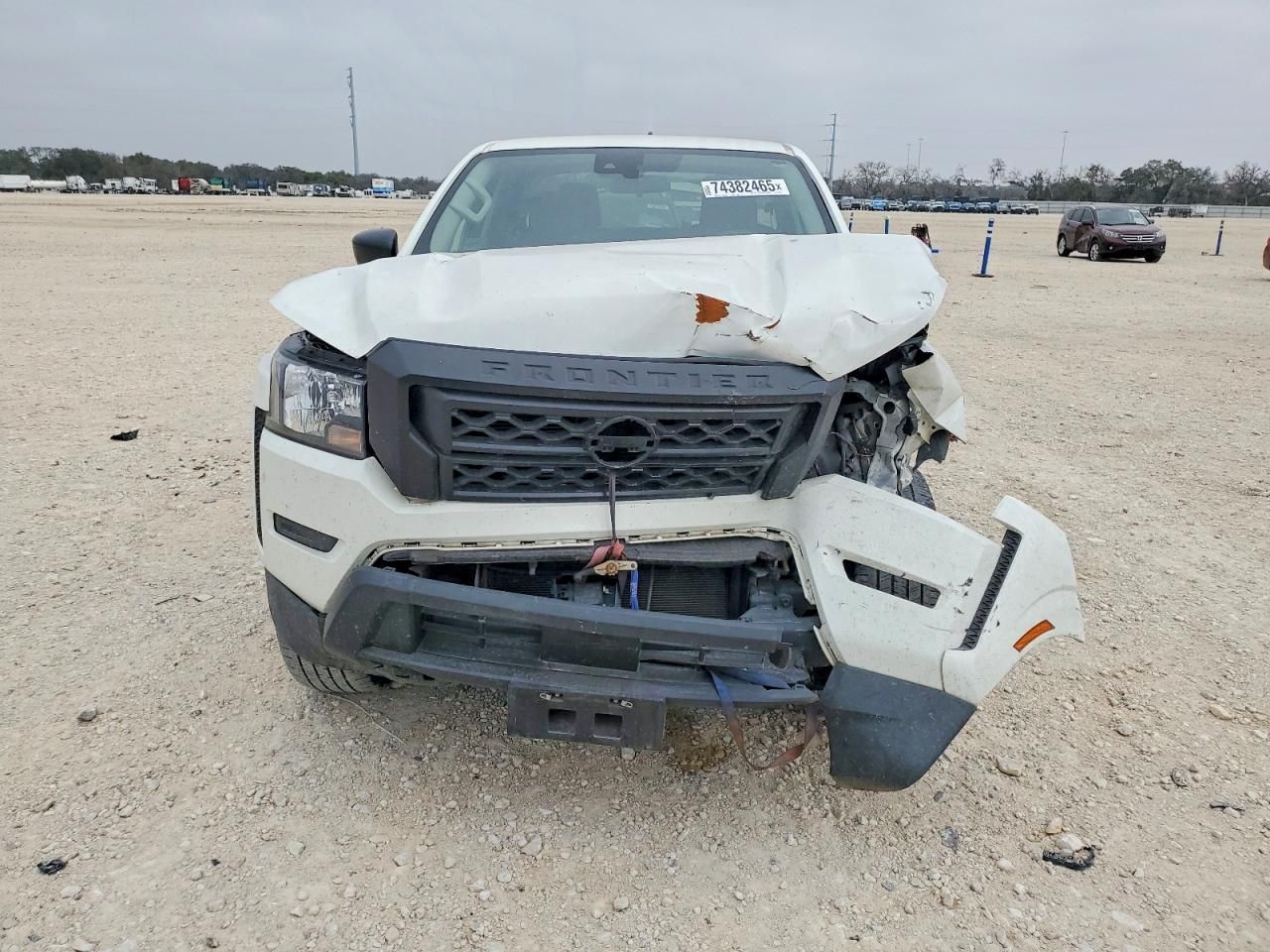 2022 Nissan Frontier s