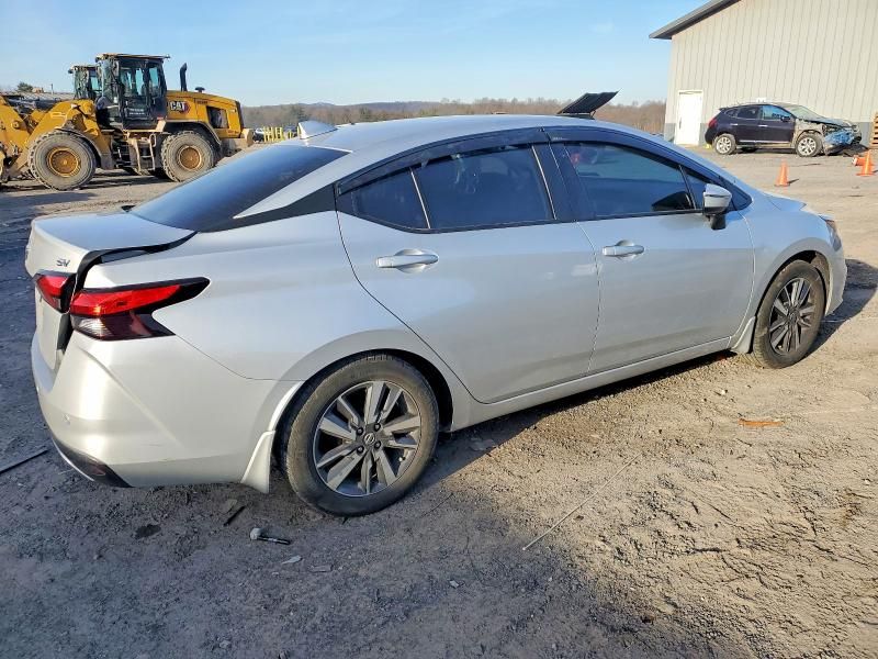 2021 Nissan Versa sv