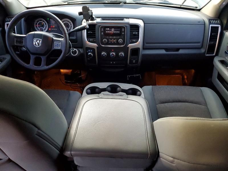 2013 Dodge Ram 1500 slt