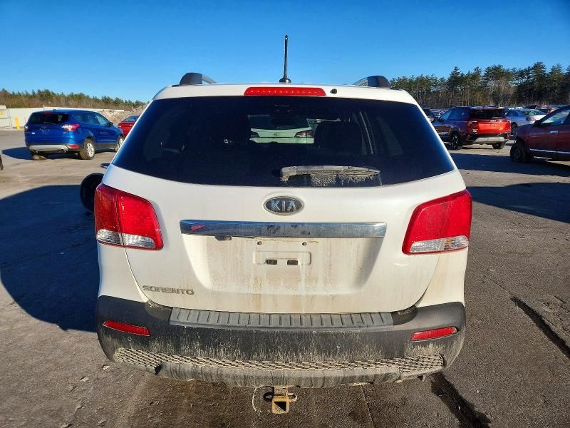 2013 KIA Sorento lx