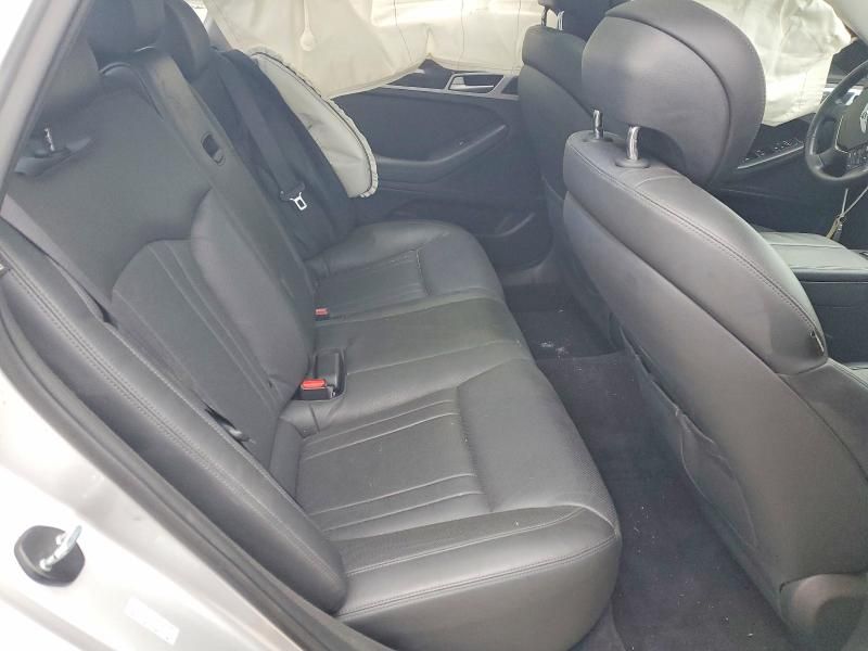 2017 Genesis G80 Base